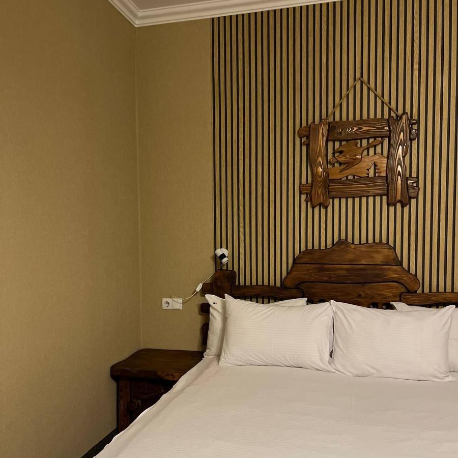 Silveroks Hotel Bukovel Ngoại thất bức ảnh